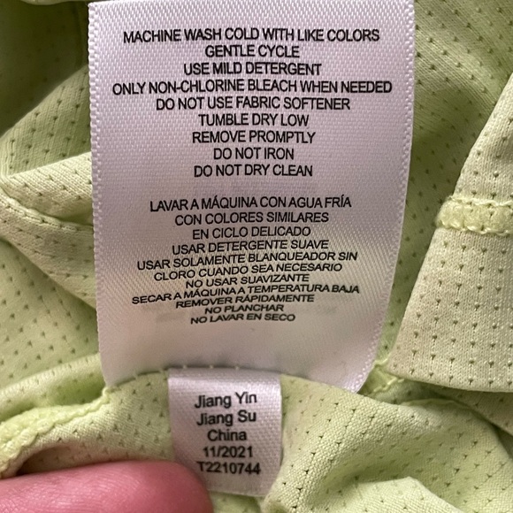 32 Degrees Cool Youth Medium Long Sleeve Shirts set- Blue, yellow , Light Blue - Picture 3 of 5